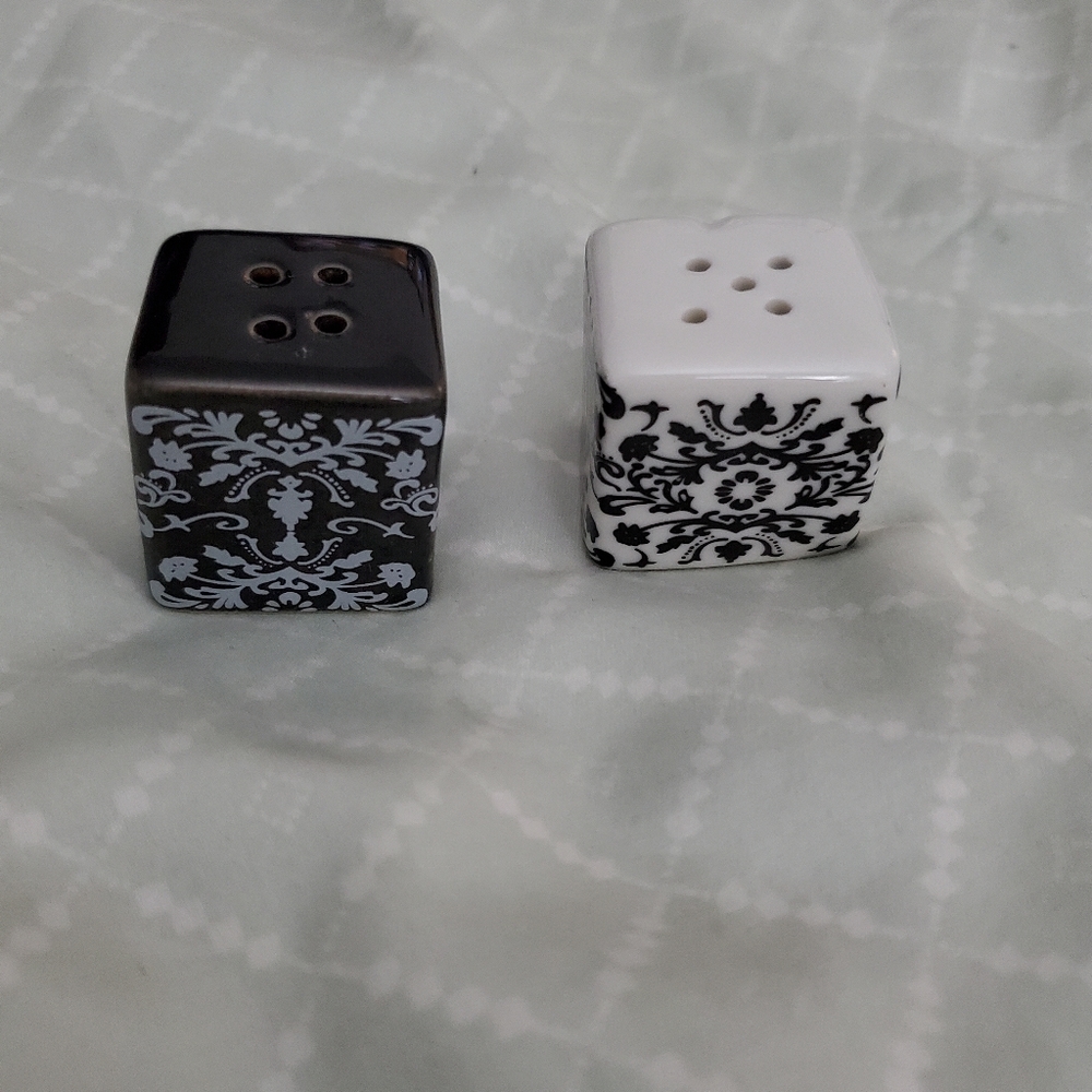 Salt and pepper shakers